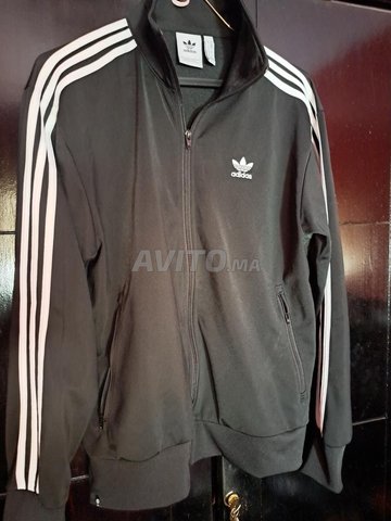 adidas originals جاكيت سترة 3 خطوط M L جديدة