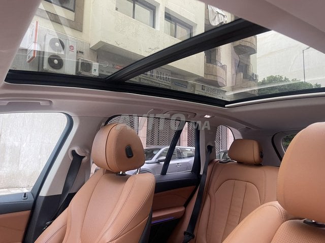 X5 حالة ممتازة عدد كيلومترات قليل