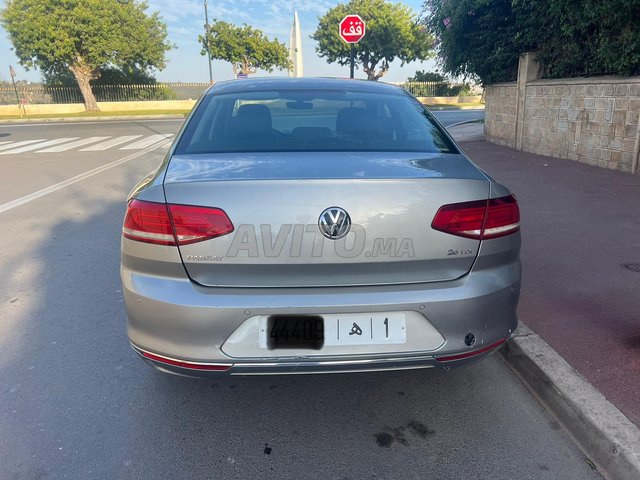 Volkswagen Passat Diesel Manuelle 2016 à Rabat