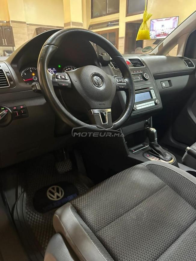 Volkswagen Touran modèle 2011 diwana 2017 à Nador