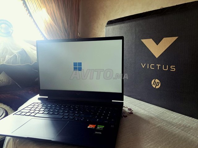 HP VICTUS 16 | RTX4050 | AMD R7 7840HS | 16Go