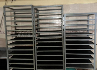 ÉQUIPEMENT PÂTISSERIE COMPLET