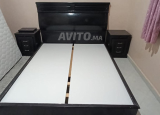 Lit commode table de nuit placard coulise