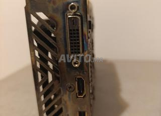 Radeon RX 560 - 2Go - حالة ممتازة