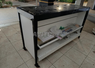 طاولة حلويات