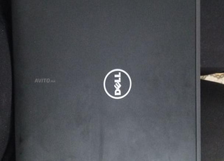 حاسوب محمول ديل