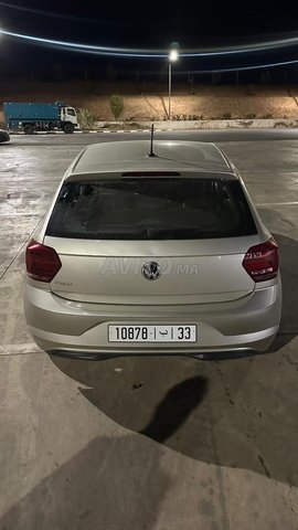Volkswagen Polo Essence Manuelle 2018 à Marrakech
