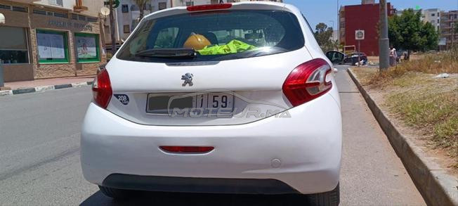Peugeot 208 Diesel Manuelle 2015 à Temara