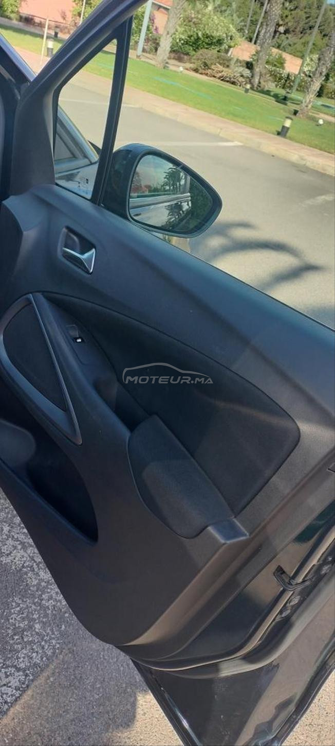 Opel Crossland Diesel Manuelle 2019 à Casablanca