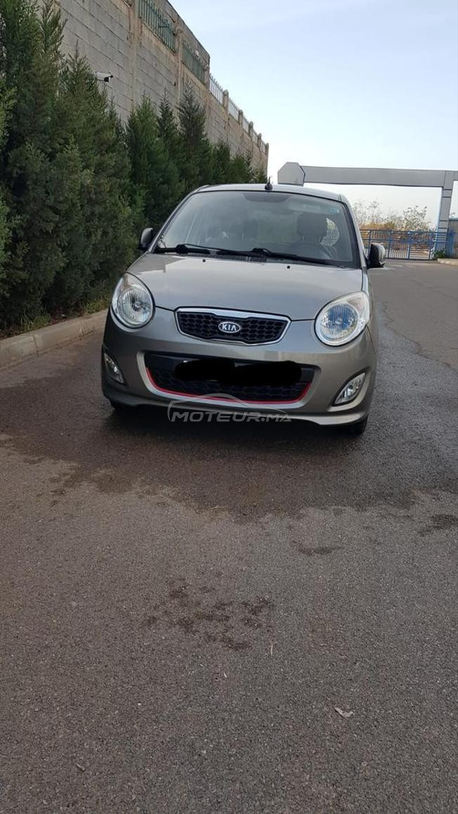 Meubles à vendre et un voiture kia picanto 