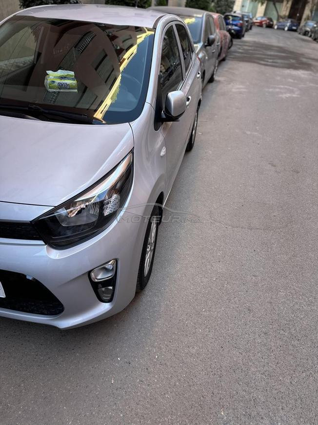 voiture très bon état 