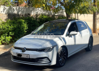 Volkswagen golf 8 faible kilométrage 2022
