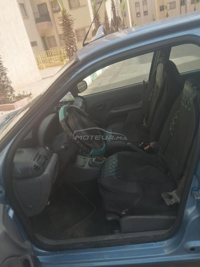 Renault Clio Diesel Manuelle 2000 à Salé
