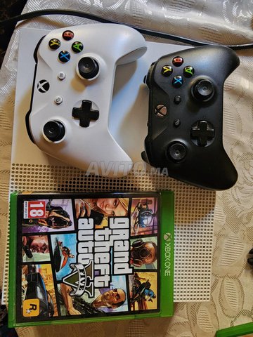 Xbox one s 1tb ba9i n9ii