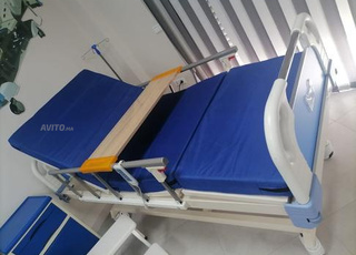 Lit médical électrique et mécanique