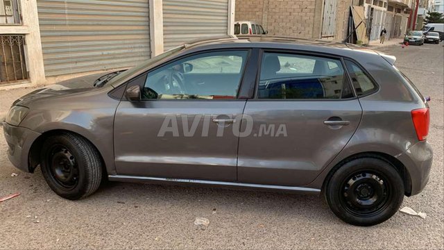 Volkswagen Polo Essence Manuelle 2013 à Agadir