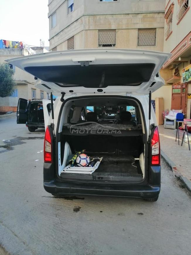 Peugeot Partner Diesel Manuelle 2016 à Tanger