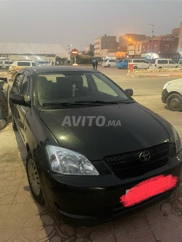Toyota Corolla Essence Manuelle 2004 à Dakhla