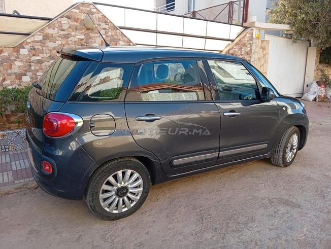 voiture fiat 500L