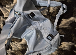 🎒 Sac à dos élégant de couleur bleu clair