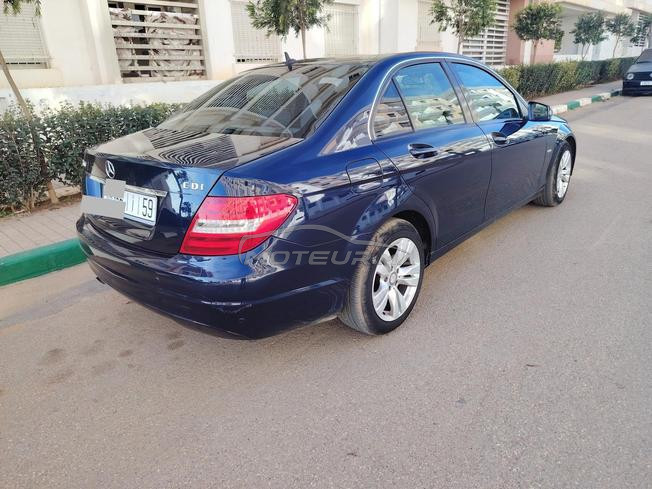 voiture Mercedes benz 