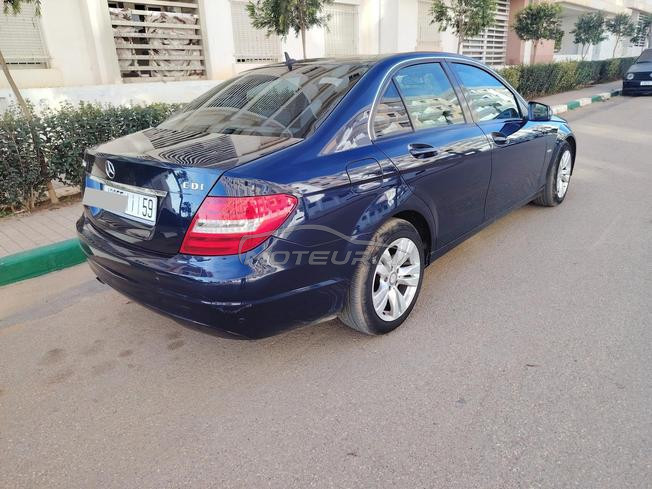 voiture Mercedes benz 