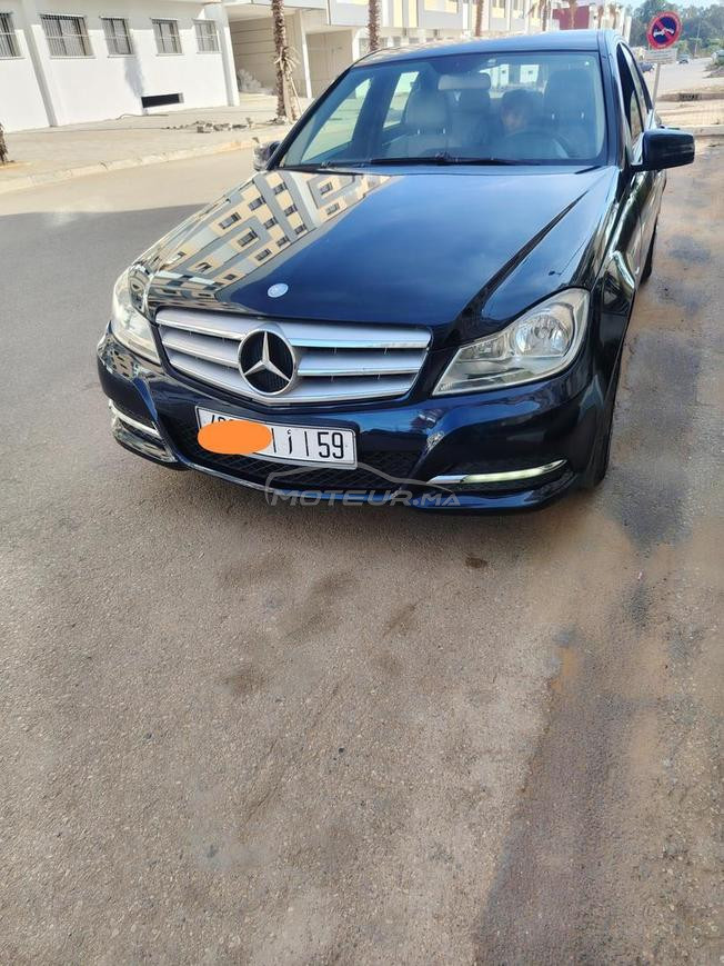 voiture Mercedes benz 