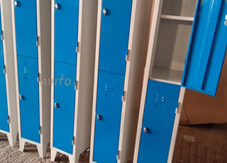 Armoire casier vestiaire métallique 4 portes ispo