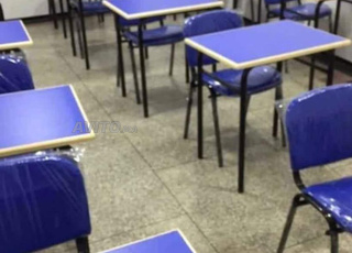 أثاث مدرسي كراسي مع طاولة