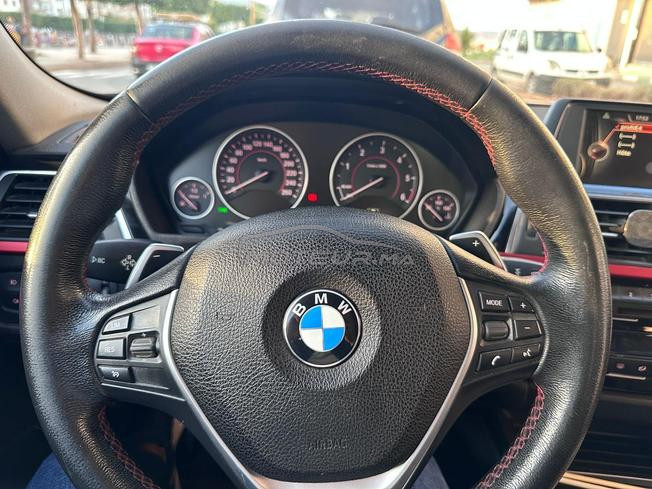 BMW Série 3 Diesel Automatique 2016 à Fès