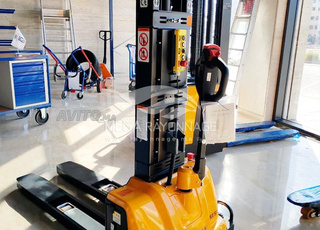 رافعة كهربائية ذاتية الرفع – SES12