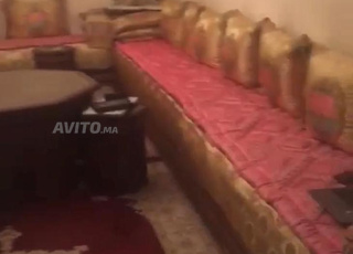 Divers types de meubles à vendre