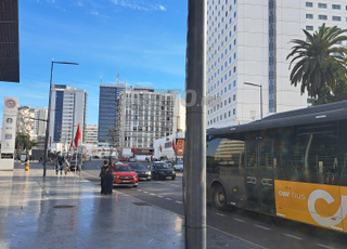 أرض 562 R زائد 10 طوابق شارع محمد الخامس