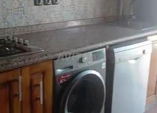 شقة فارغة آمنة مشمسة فال فلوري