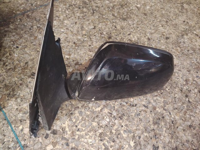 Rétroviseurs daihatsu sirion 2009 مرايات يمين يسار