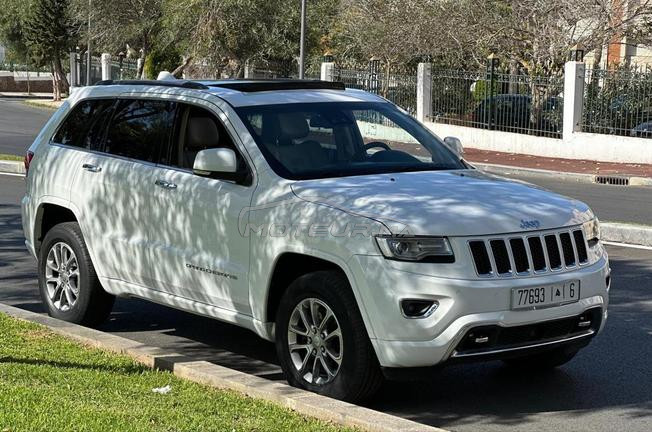 jeep grand cherokee over land 