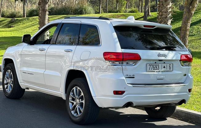 jeep grand cherokee over land 