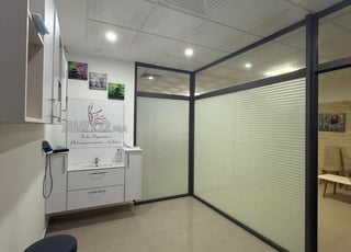 Plateau Bureau Cloisonné à louer à Agadir Bay 1