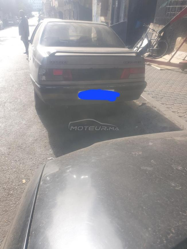 Peugeot 205