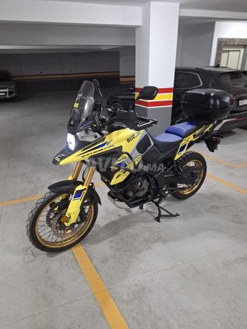 Suzuki v-strom 1050 DE ww maroc