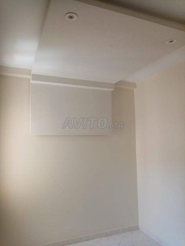 Appartement à louer à el moustakbal 2800 Dh