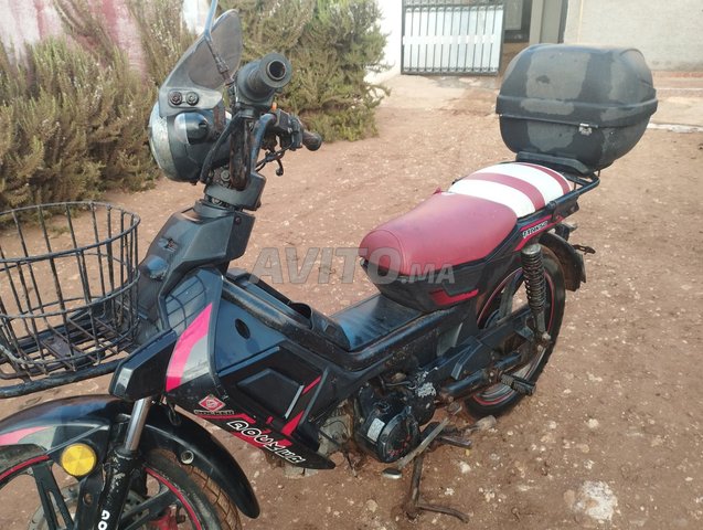 دراجة نارية للبيع Tank 50cc