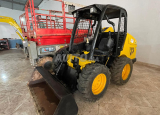 mini chargeur jcb robot 170