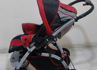 عربة أطفال لاندو مستوردة من إيطاليا