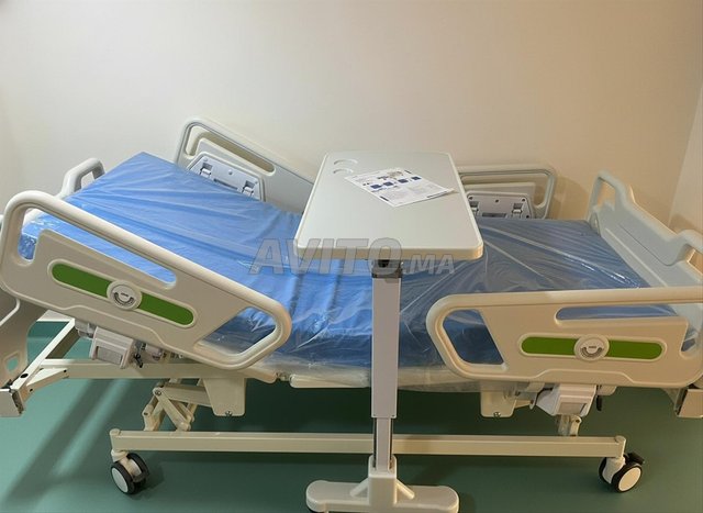 Lit médical manuel en ABS neufs en gros et détails