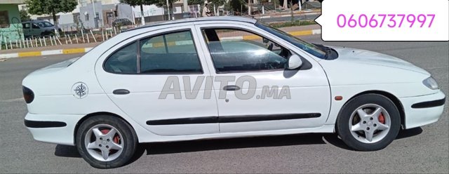Renault Megane Diesel Manuelle 1998 à Settat