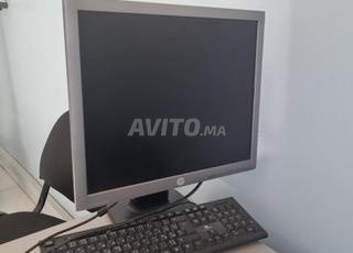 للبيع معدات مكتب مركز الاتصال