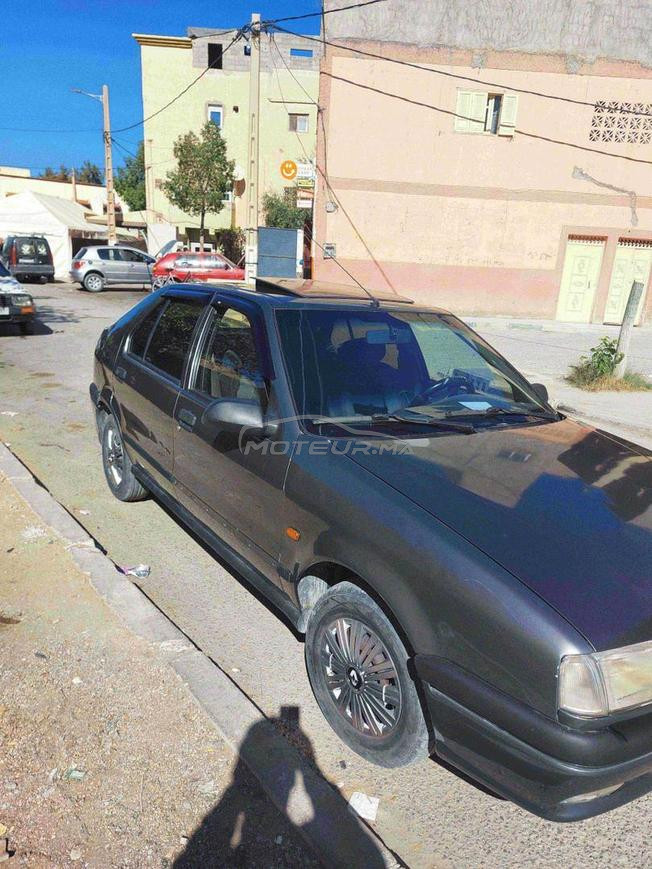 Renault 19