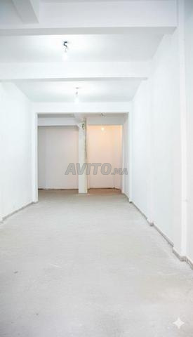 Magasin à vendre 200 m2 et 4,5 m de hauteur - 2