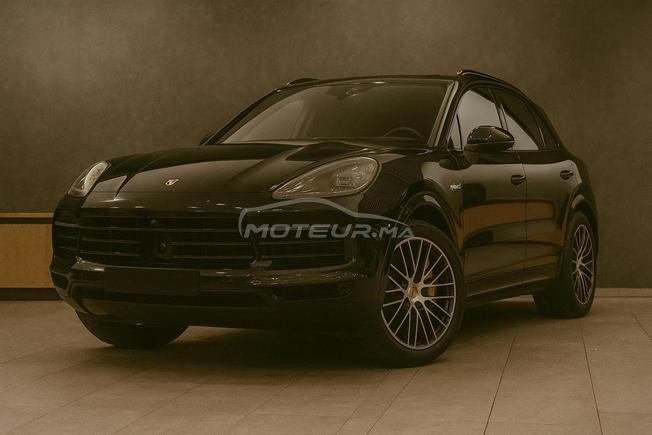 Porsche Cayenne Hybride Automatique 2025 à Rabat